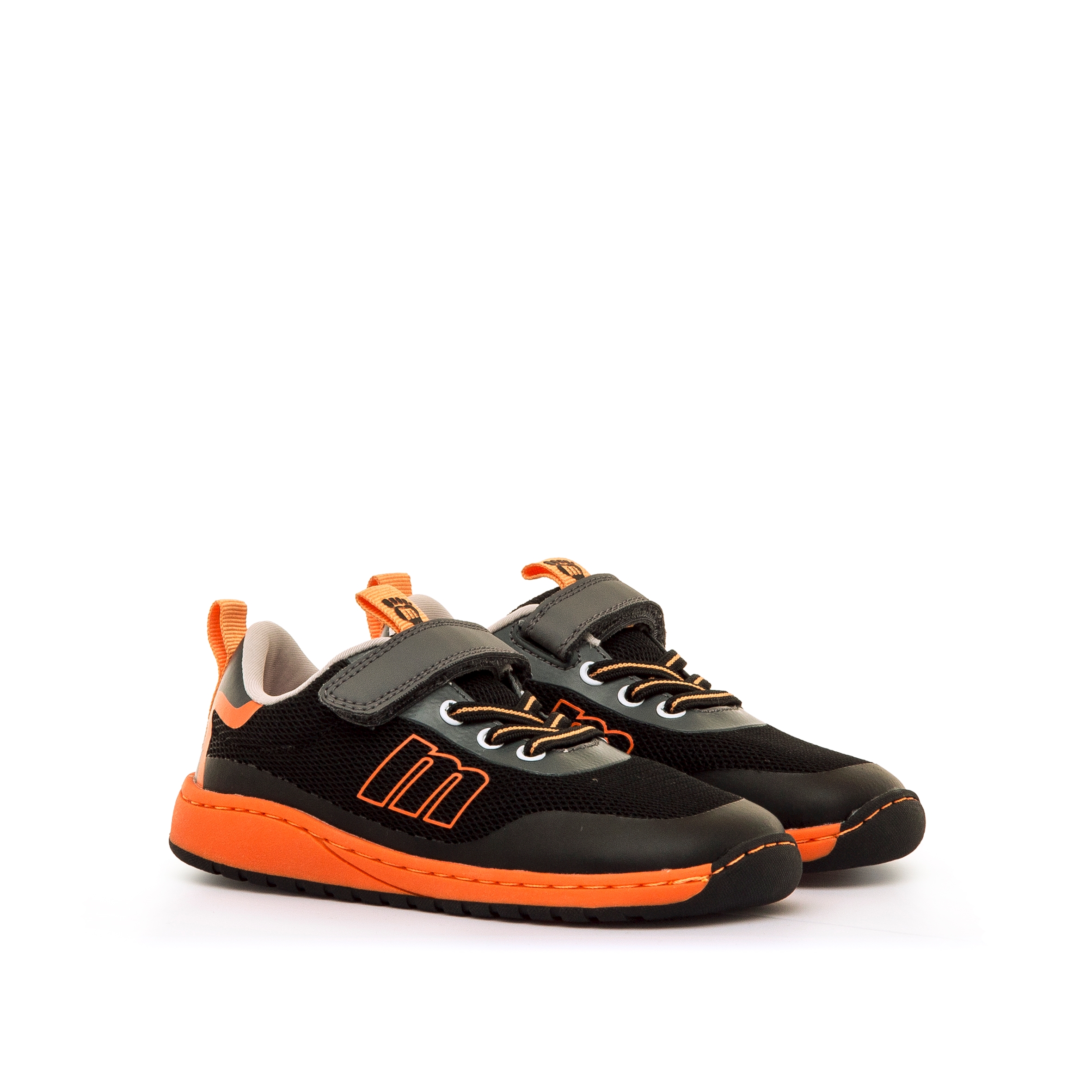 49045-C58620-ZAPATO-MK-252-TPU NEGRO TPU GRIS OSCURO-C-05