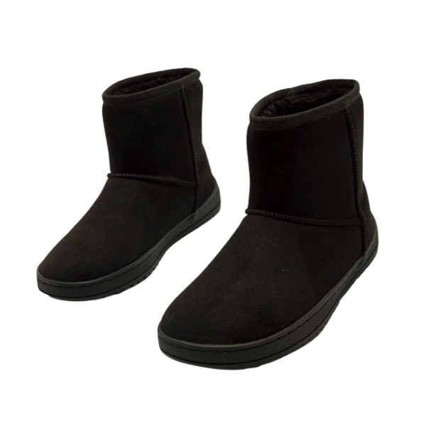 Mustang bota free Alask negro, par de botas de ante con forro de borreguillo y suela de goma, vista lateral