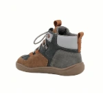 Bota Primigi Barefoot goretex Scamosciato de serraje gris y marrón con cordón elástico, vista trasera lateral