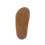 Suela de la Froddo bota TEX Cognac, de caucho marrón claro con relieve antideslizante, logotipo Froddo Barefoot y talla 25