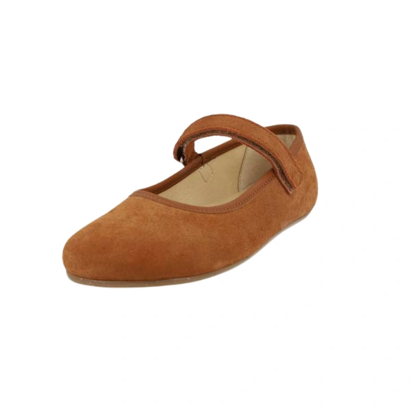 Bailarina infantil Blanditos Ballet Cuero de ante marrón claro con tira de velcro, vista de tres cuartos