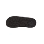 Suela del mocasín Glow negro de Beflamboyant, vista inferior con dibujo antideslizante de caucho oscuro