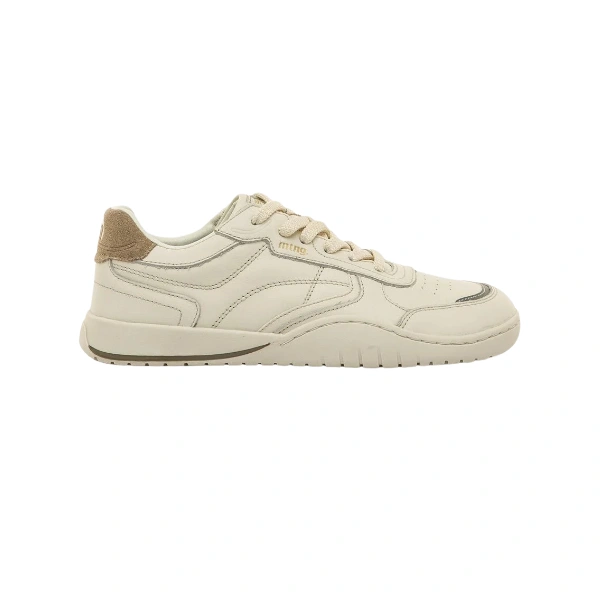 Sneaker Mustang para adulto de piel color crudo con talón de ante topo y cordones, vista lateral