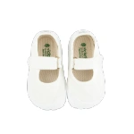 Merceditas Victoria Bosco de lona blanca vistas desde arriba, con velcro y plantilla barefoot beige