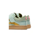 Zapatillas Lejan ONE Kids Nylon Sky Blue vistas desde atrás, con velcro, franja dorada y suela color caramelo