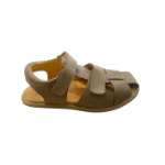 Sandalia infantil Andanines de piel color topo con dos tiras de velcro y plantilla de cuero, vista lateral