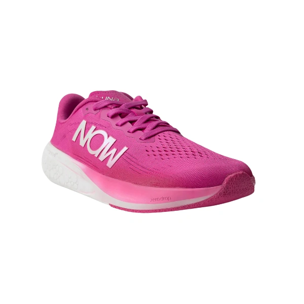 Zapatilla Naw Ehuna Fly adulta Pink en vista lateral delantera, con malla rosa, logotipo blanco y suela blanca zero drop