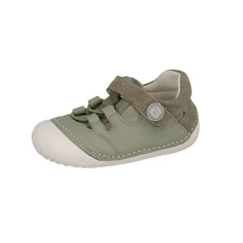 8 Sandalia GateaFlex de Andanines en verde con puntera de goma blanca, cordones elásticos y tira de velcro, vista lateral