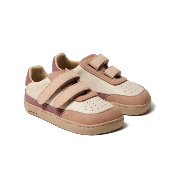 Zapatillas Muris Petra Mini Pink en crema, rosa empolvado y malva con dos velcros, vista lateral en tres cuartos