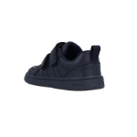 Zapatilla infantil Blanditos Aneto Marino azul marino con dos velcros, vista trasera lateral con tirador en el talón